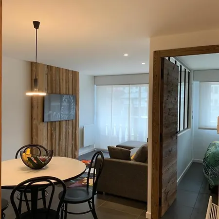Au Clos Du Savoy Avec Parking 아파트